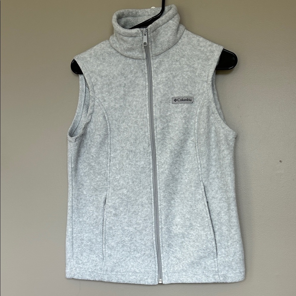 Women’s Columbia Light Gray Fleece Vest - Small